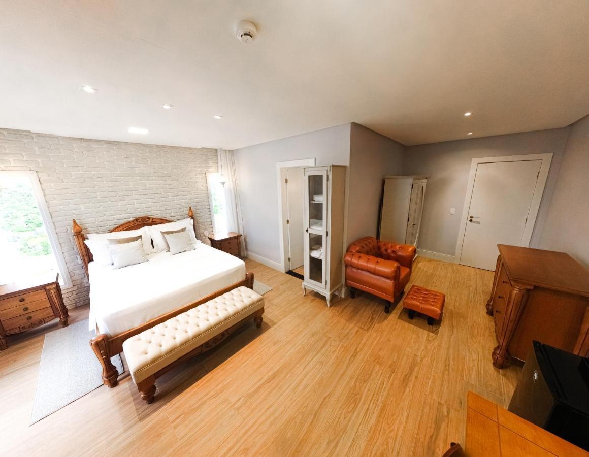 Vila Pugliesi Hotel Boutique Ленсойс Екстериор снимка