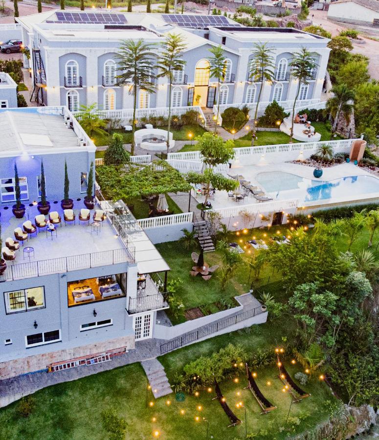 Vila Pugliesi Hotel Boutique Ленсойс Екстериор снимка